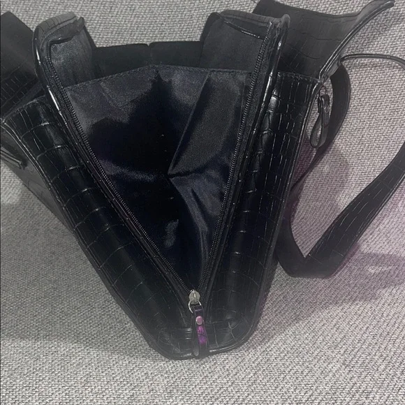 Naturalizer Black Laptop Bag Sleek Minimalist Design - Picture 9 of 16